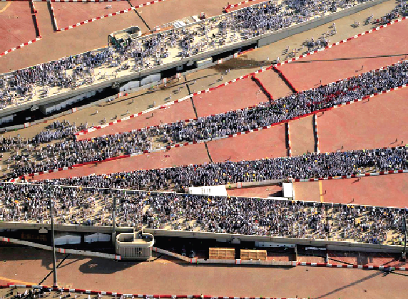 Yaralı Türk hacılar dehşet anlarını anlattı:Kapılar kapalıydı